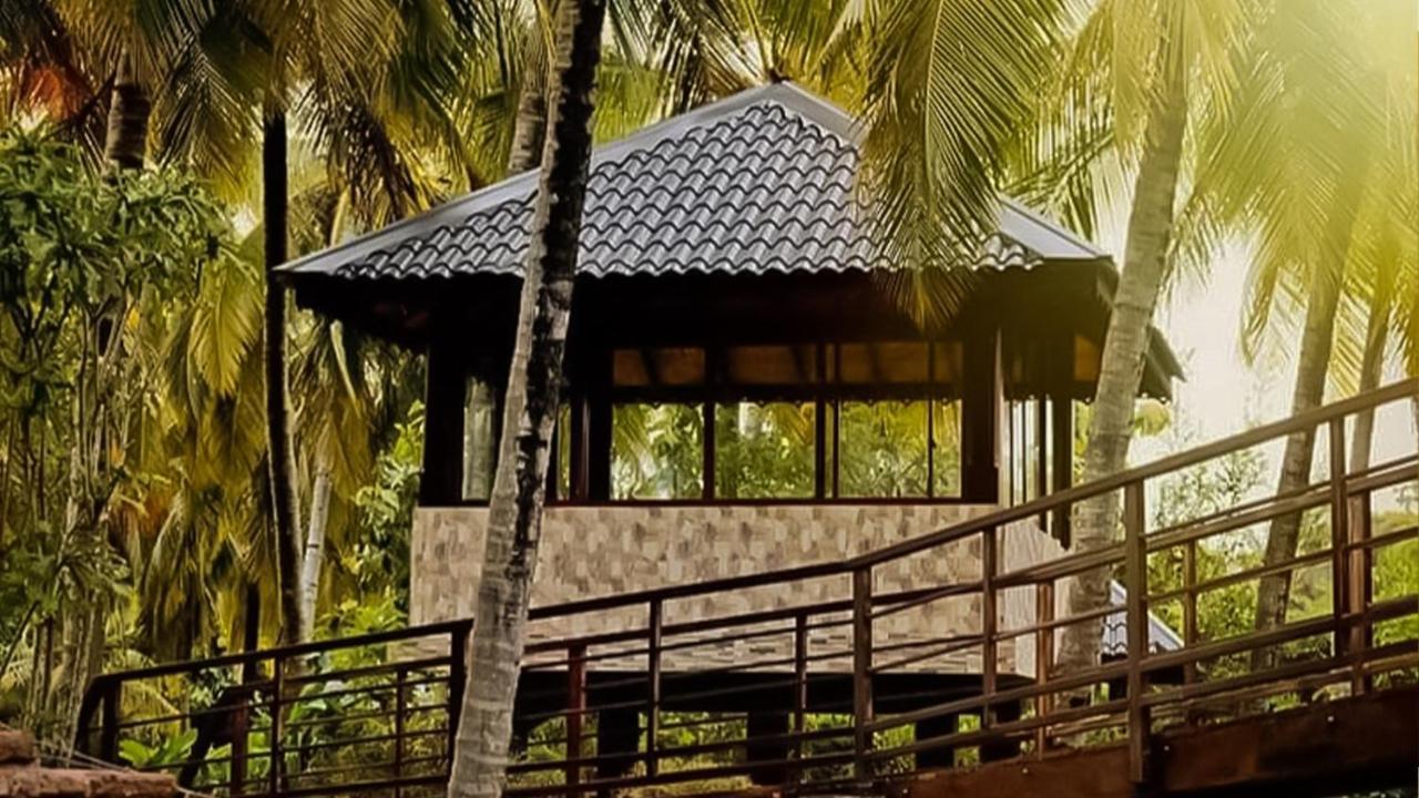 Silver Crown Nature Resort Kombichankulama Exterior foto