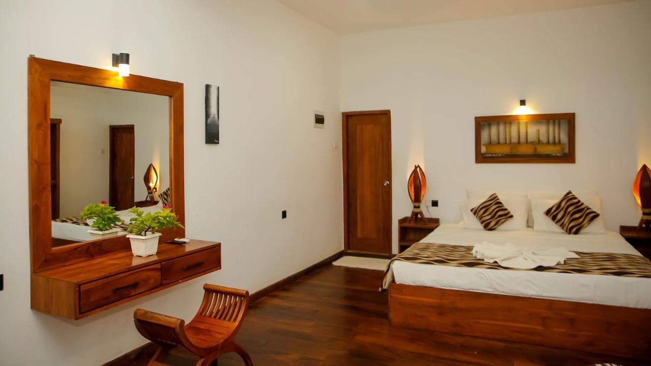 Silver Crown Nature Resort Kombichankulama Exterior foto